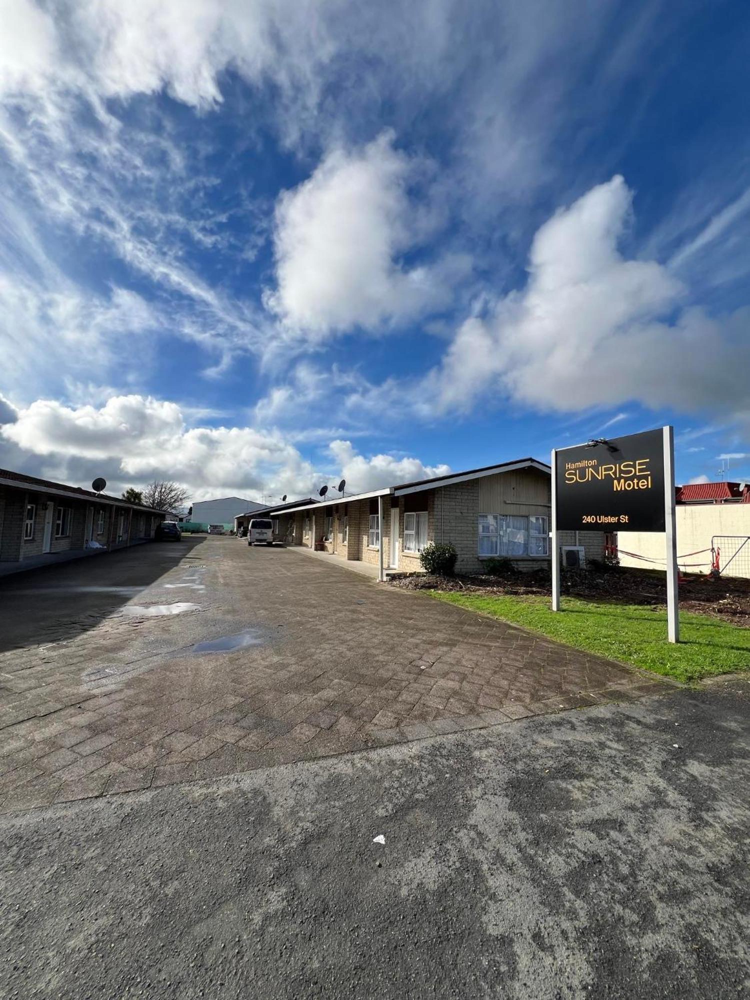 Hamilton Sunrise Motel Exterior foto